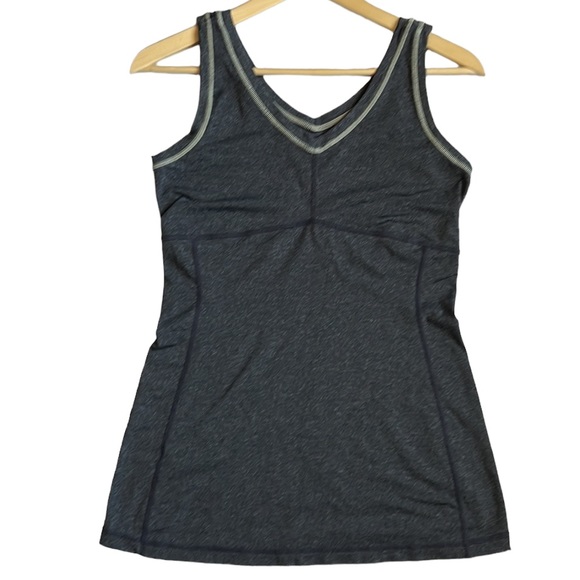 Lucy Tops - Lucy Active Power Gray V-neck Tank Top Size Small